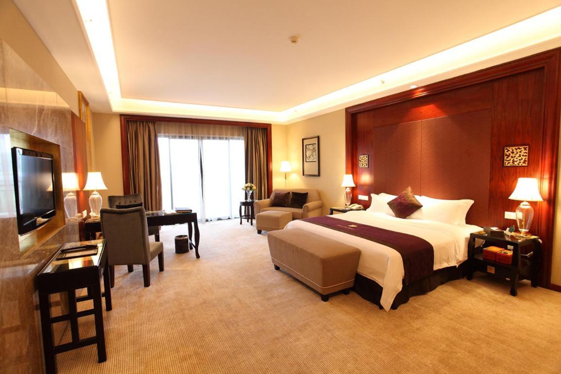 Green Lake Hot Spring Hotel Foshan Exteriör bild